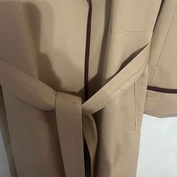 Vintage  Etienne Aigner long belted trench coat size 12 - Picture 7 of 13